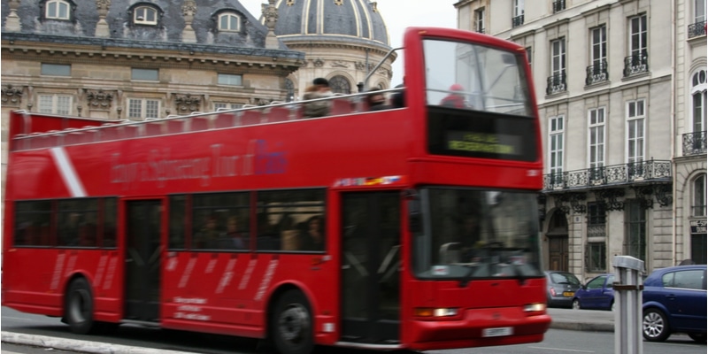 paris tour bus