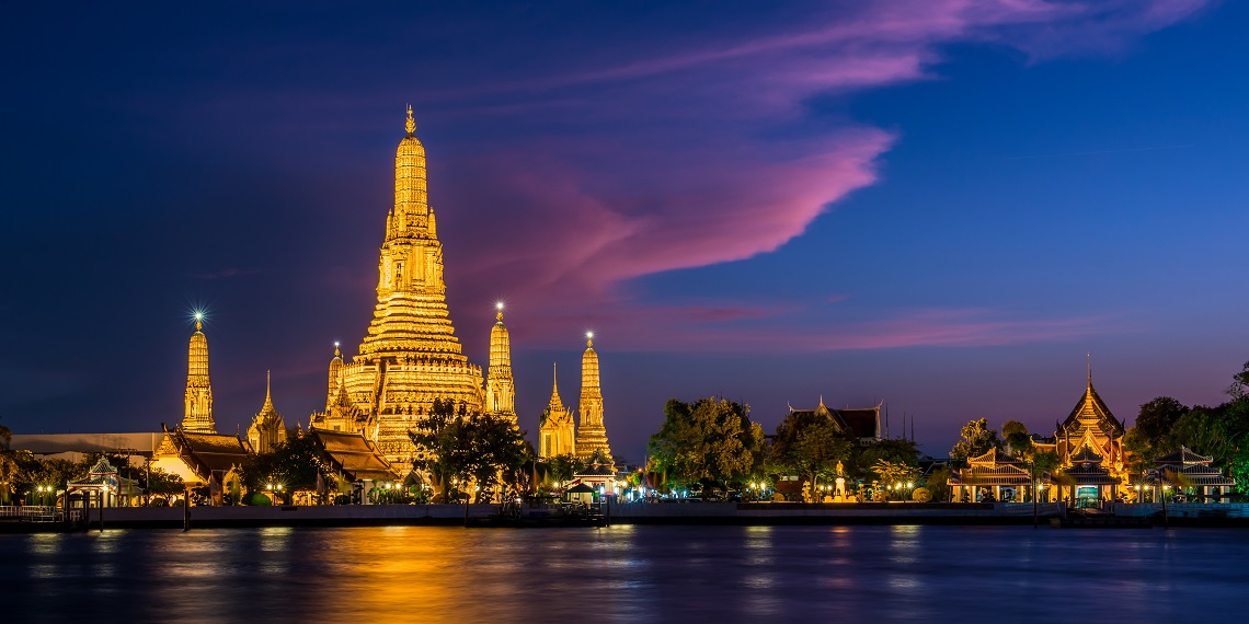Temple Wat Arun Bangkok 