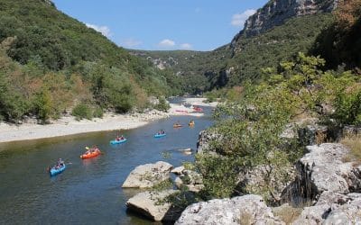 Découvrir l’Ardèche en canoë