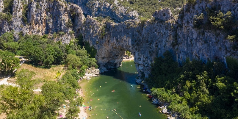 decouvrir l'ardeche en canoe